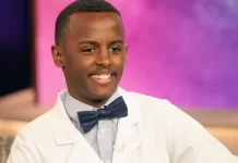 15-year-old wins top honour for skin cancer breakthrough