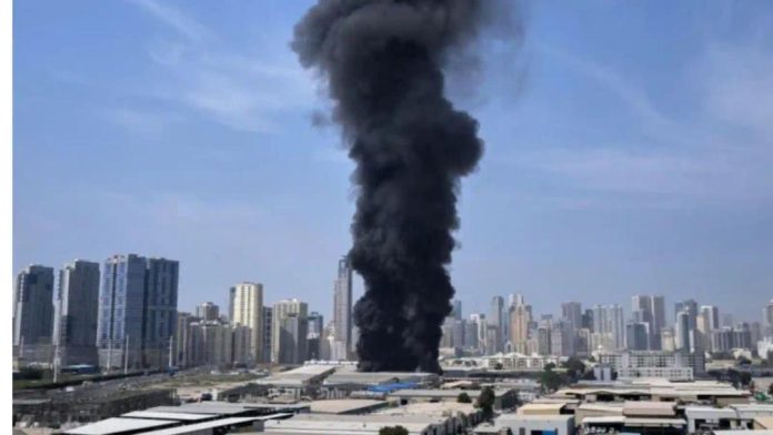 Iran_fires_missle_at_UAE__file_photo_